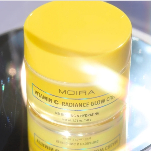 Moira Vitamin C Radiance Glow Cream - Picture 5 of 8